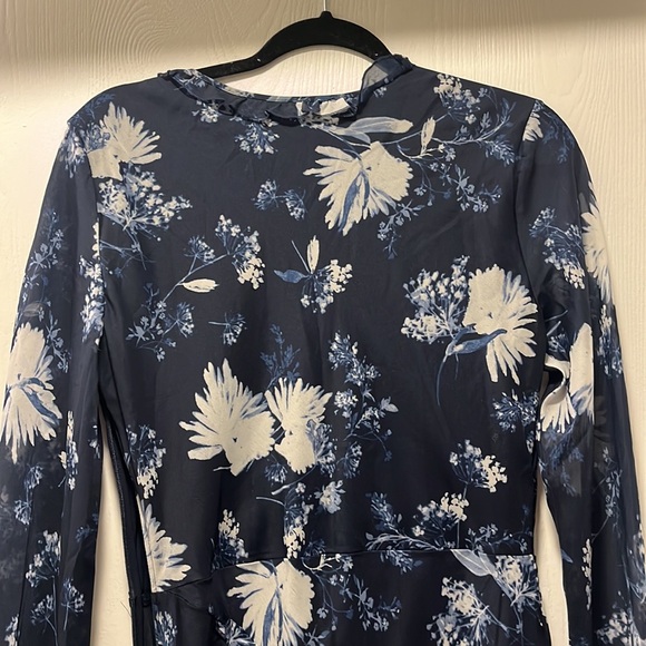 Navy Floral Abercrombie and Fitch Long Sleeve Dress - Picture 11 of 12